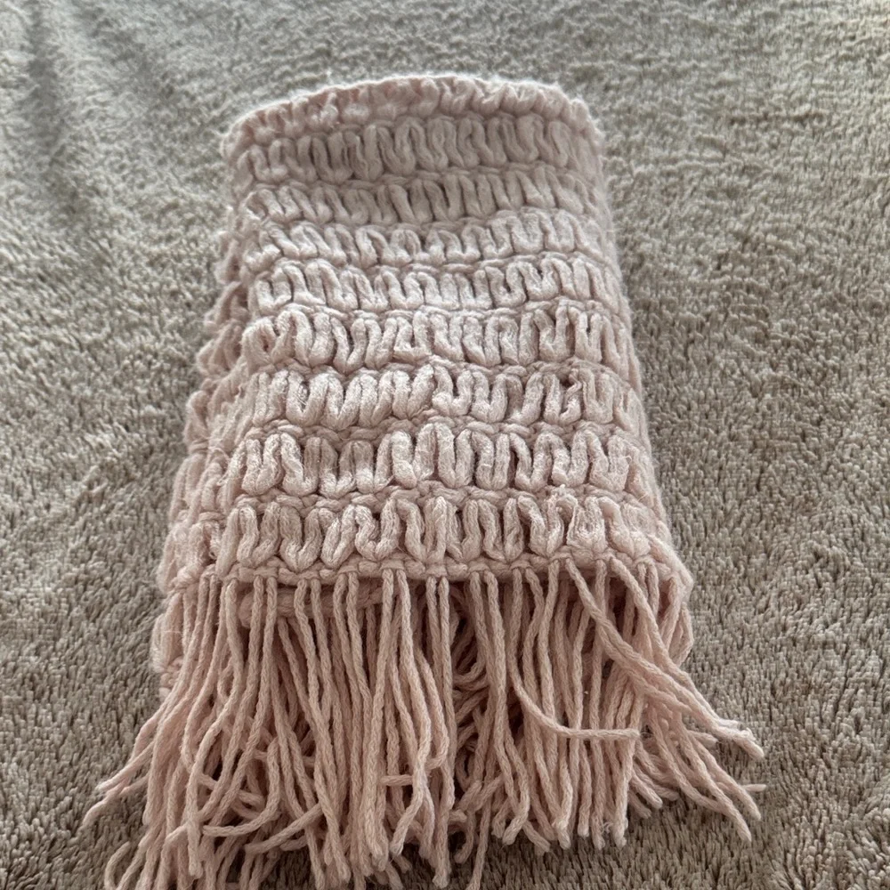 Elegant Pink Knit Scarf